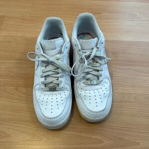 Men’s NIKE Air Force 1 sneakers